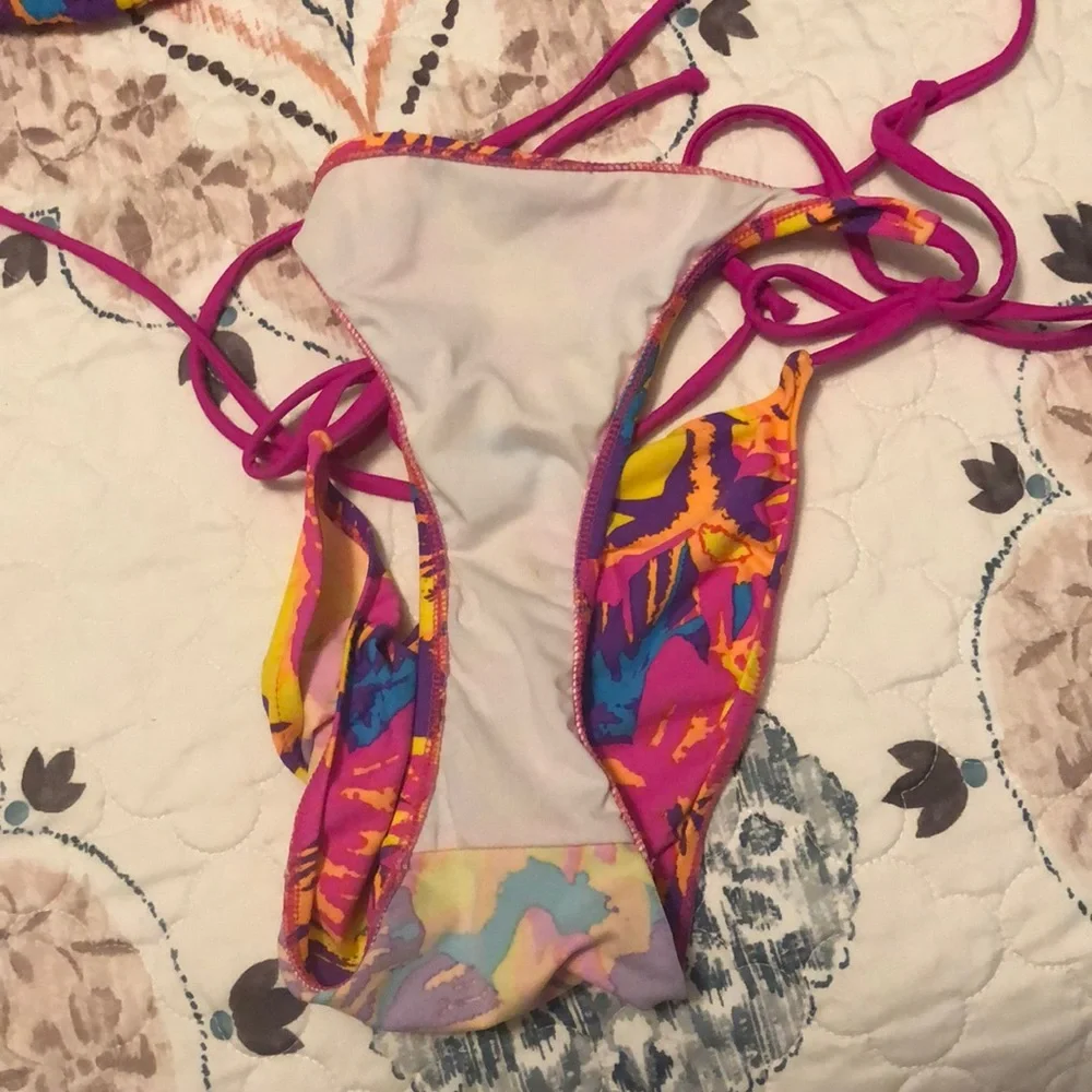 Venus -bikini 🌺 - Picture 6 of 8